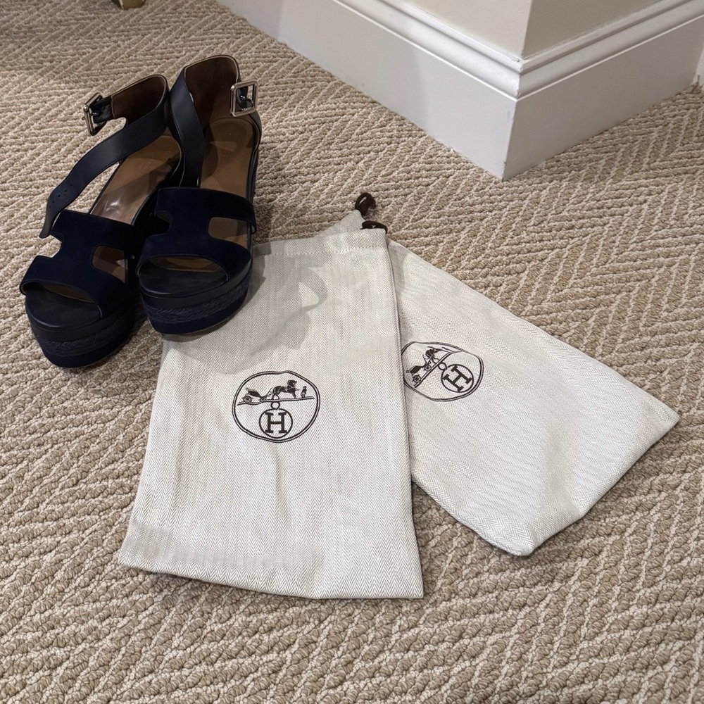 Hermes Navy Women's Sandals
